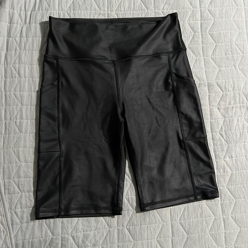 Faux leather look biker shorts